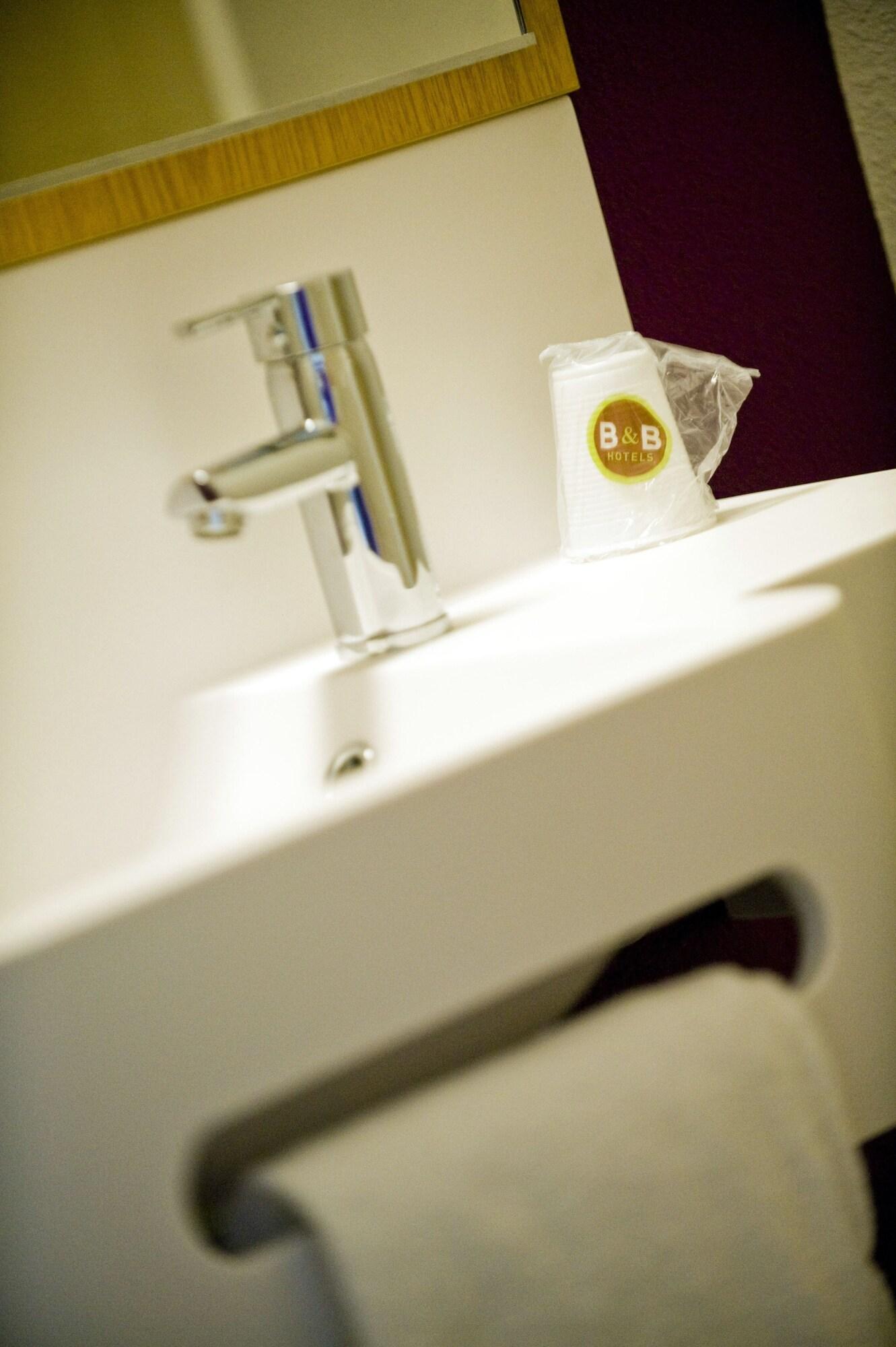 B&B Hotel Avignon 1 Le Pontet  Zewnętrze zdjęcie