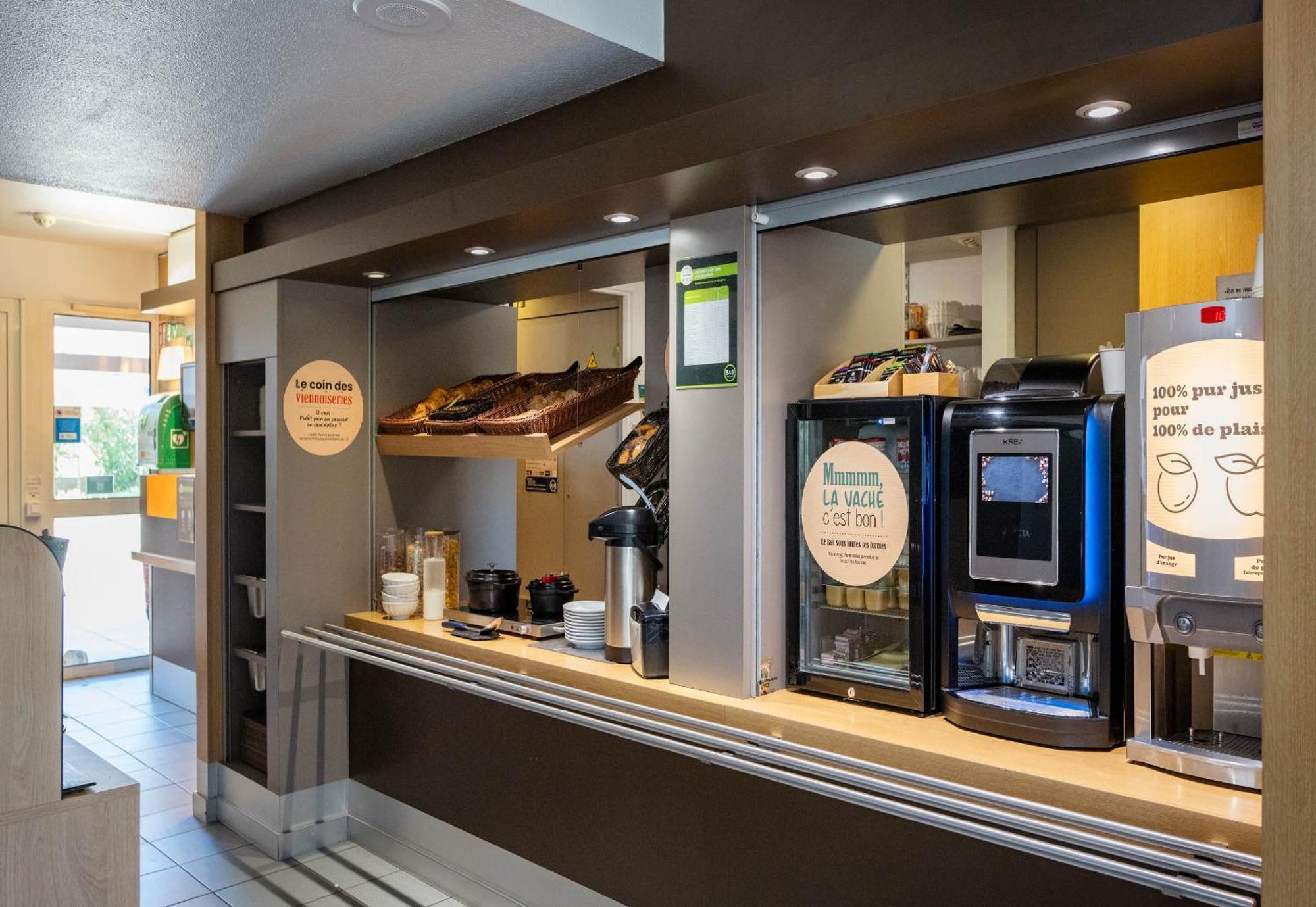 B&B Hotel Avignon 1 Le Pontet  Zewnętrze zdjęcie