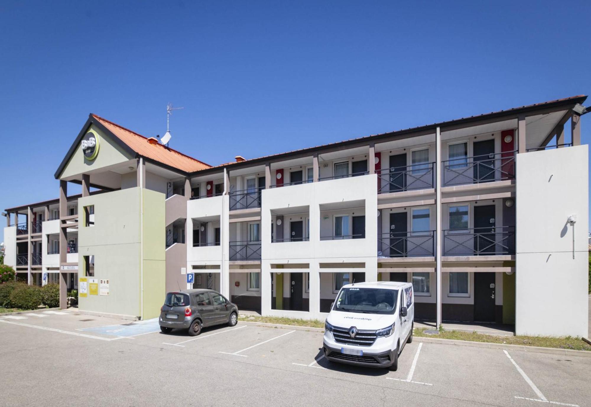 B&B Hotel Avignon 1 Le Pontet  Zewnętrze zdjęcie