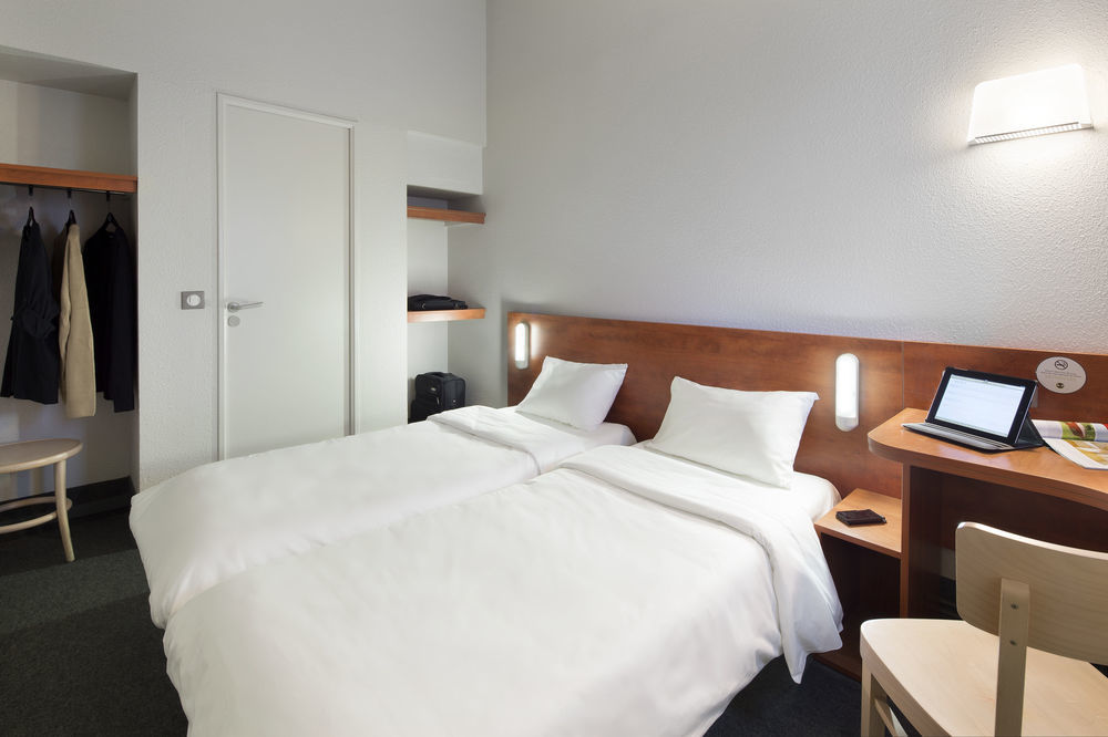 B&B Hotel Avignon 1 Le Pontet  Zewnętrze zdjęcie