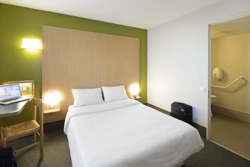 B&B Hotel Avignon 1 Le Pontet  Zewnętrze zdjęcie